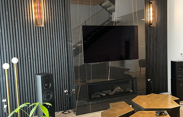 Feature fireplace with wood slats and tile